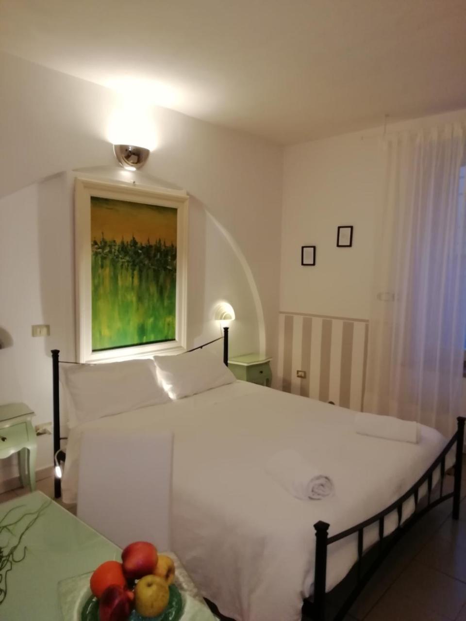 B&B Aquilone Урбино Экстерьер фото