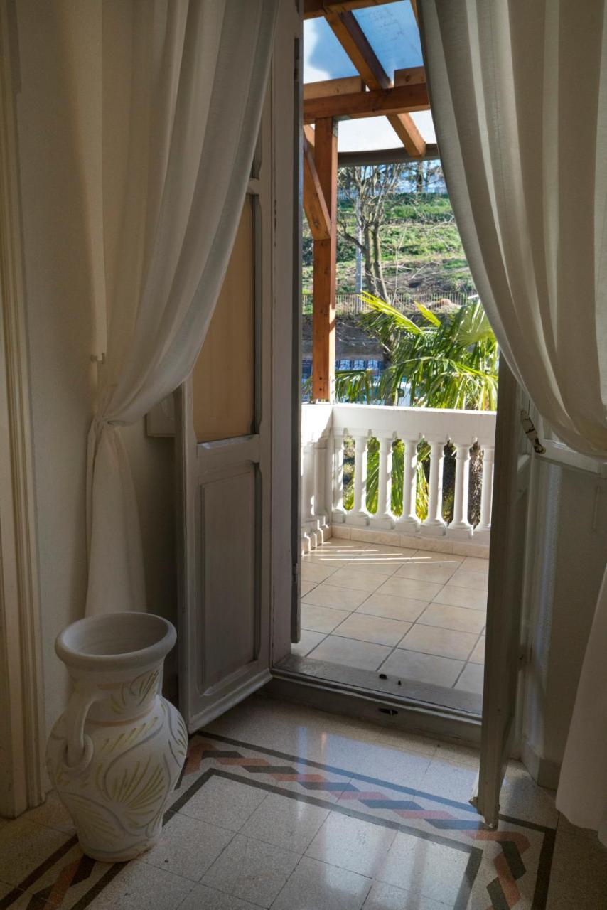 B&B Aquilone Урбино Экстерьер фото